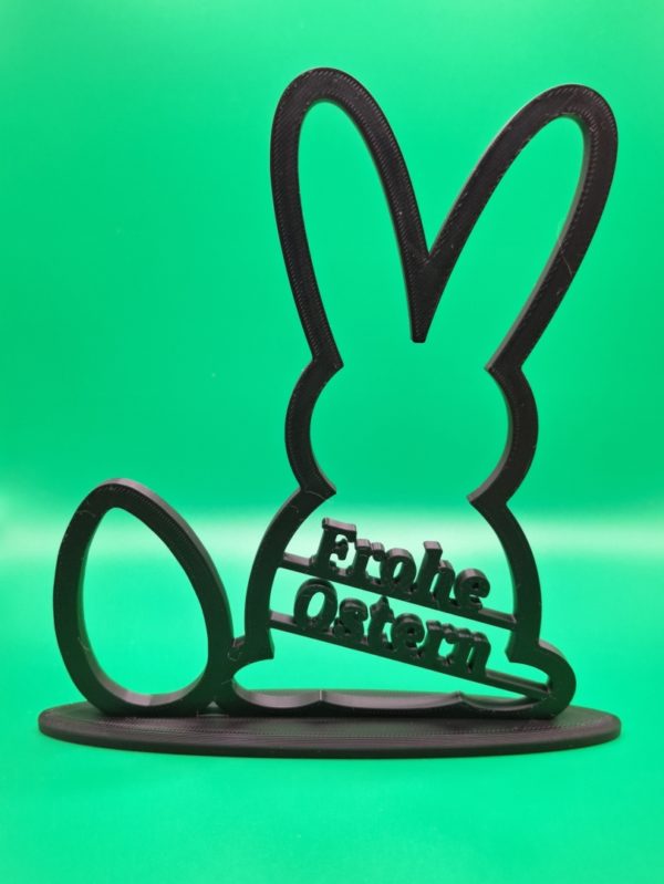 osterhase mit ei und staender 05
